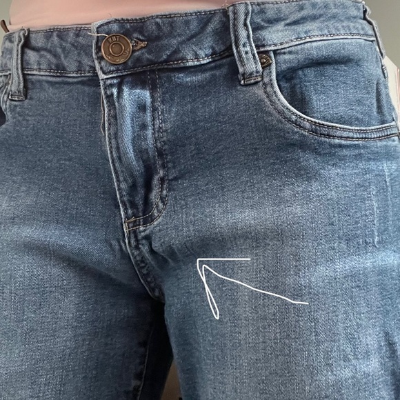 Kut From The Kloth Distressed Straight Jeans Raw Hem Size 10 - Picture 6 of 12